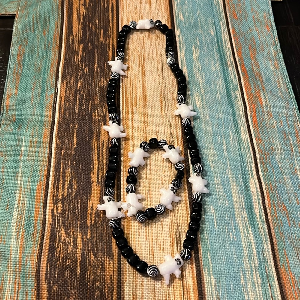Handmade Halloween Necklace and Bracelet.